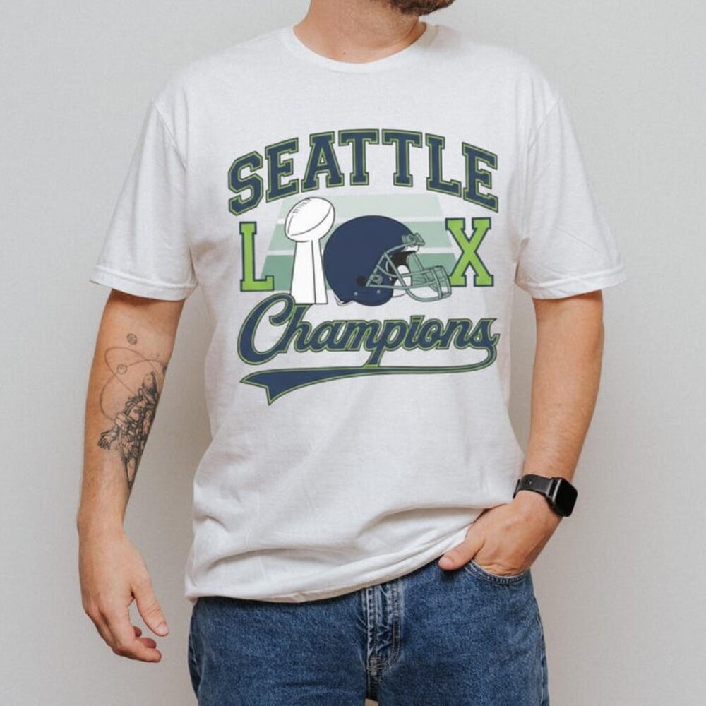 Seattle Champions Crewneck Tshirt, Seattle Mascot Tee, Vintage Sports Fan Appare